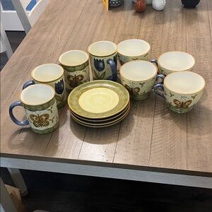 Floral Butterfly Mug Set with Blue and Yellow Accents
